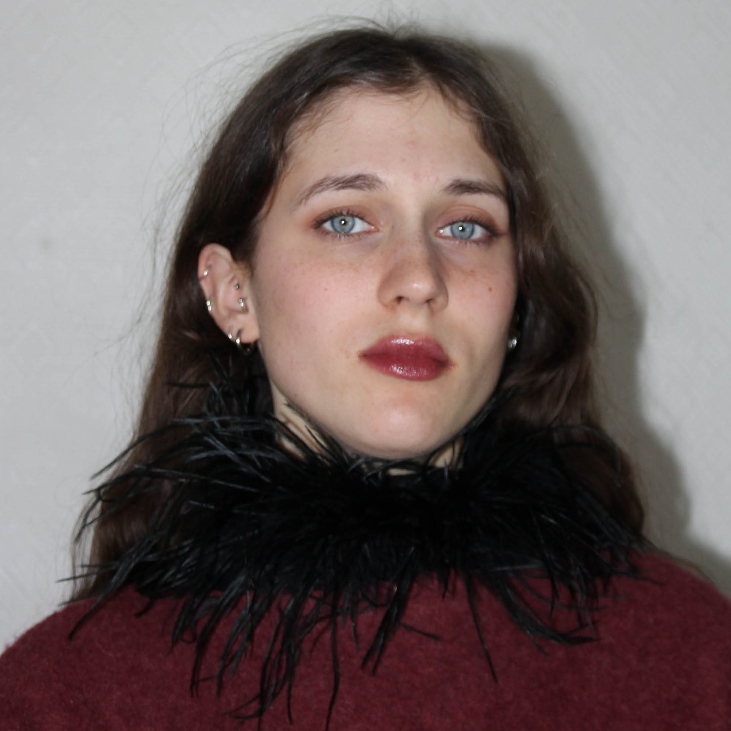 COL EN PLUME NOIR N°2