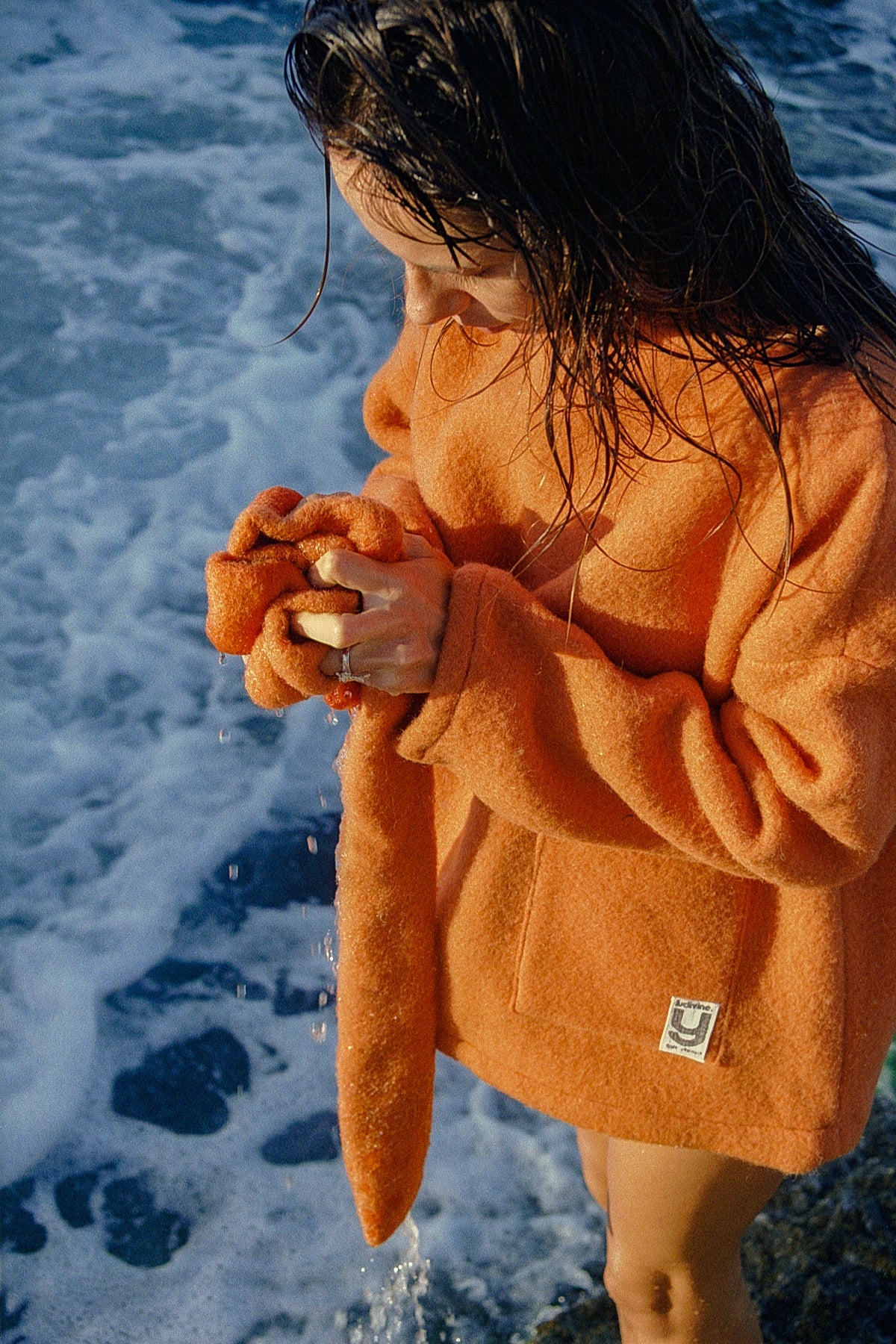 MANTEAU-PULL & ÉCHARPE - CAROTTE