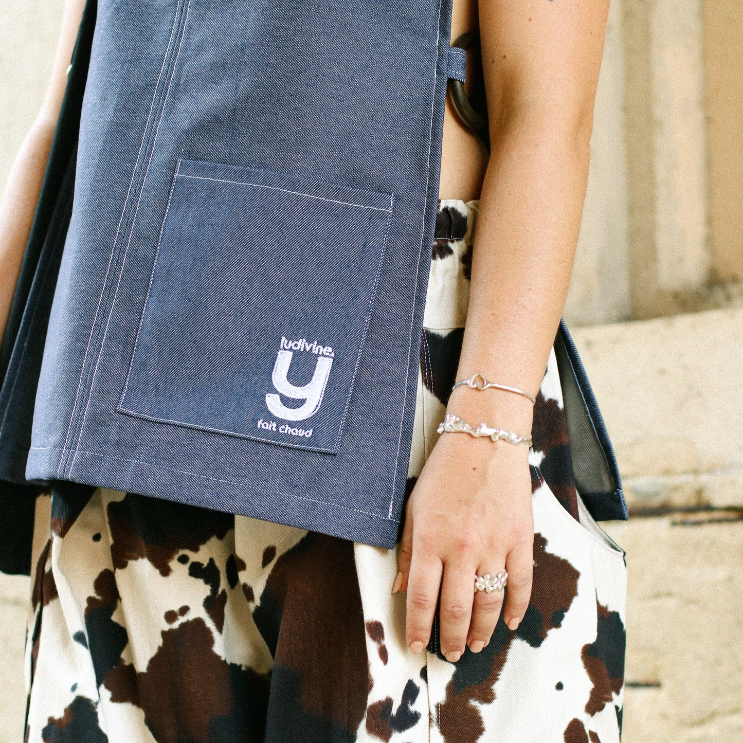 TABLIER DENIM BLEU