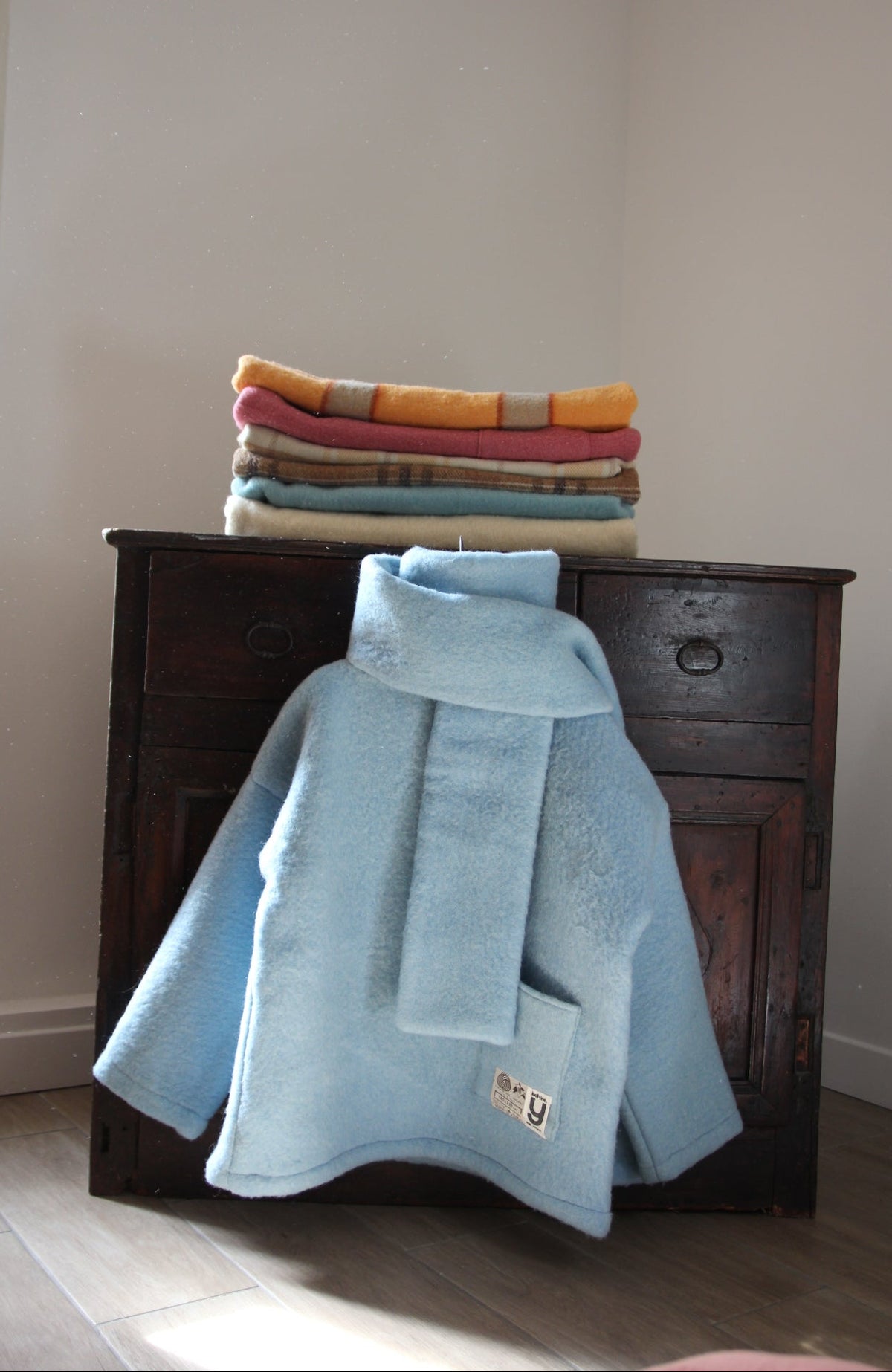 MANTEAU-PULL & ÉCHARPE - PATINOIRE