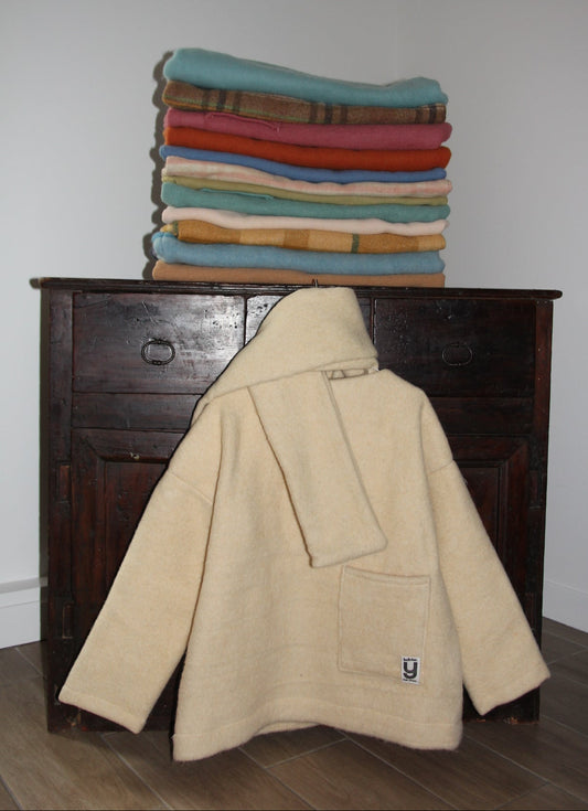 MANTEAU-PULL & ÉCHARPE - BEURRE N°1