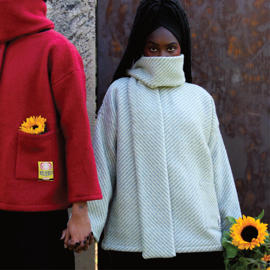 MANTEAU-PULL & ÉCHARPE - RADIATEUR