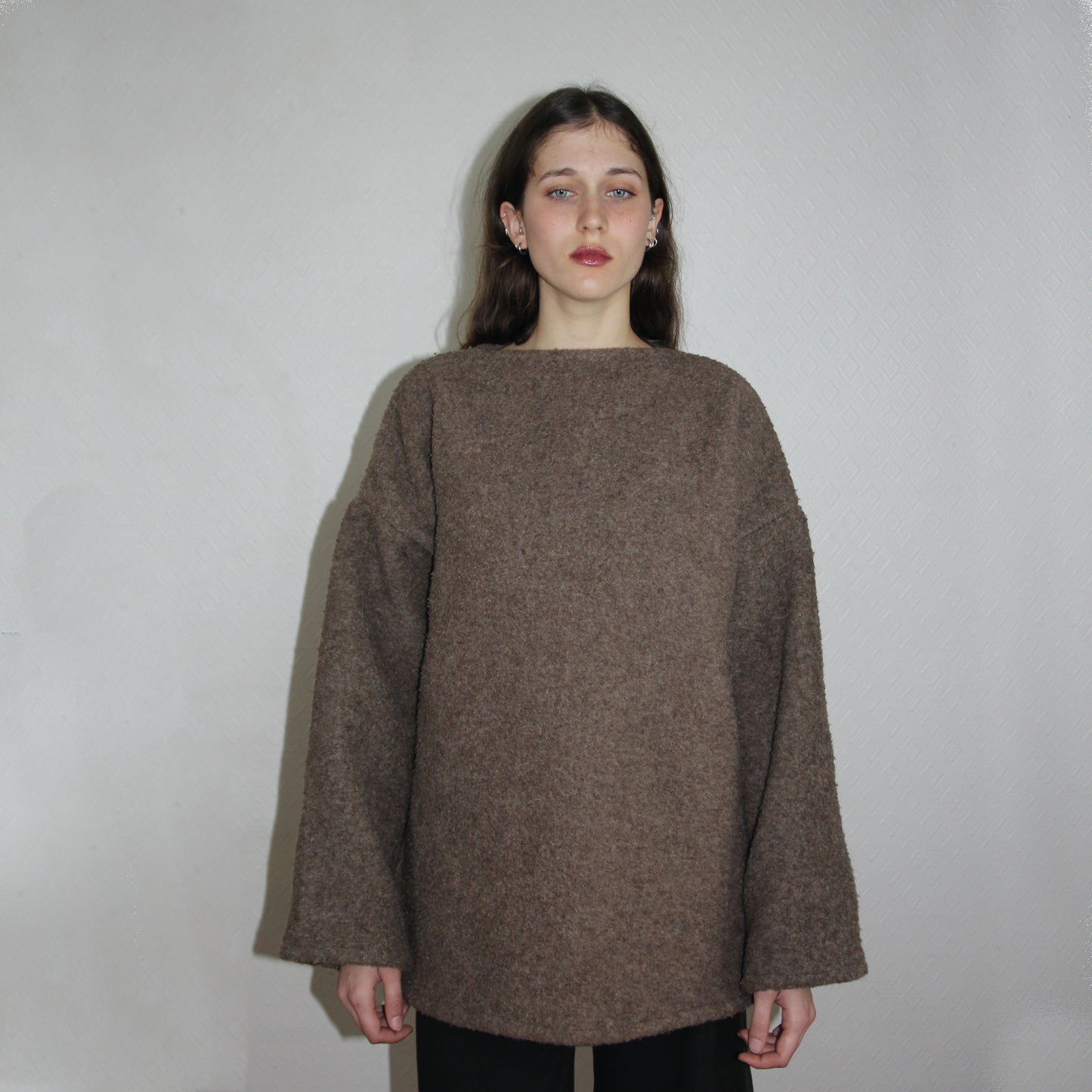 PULL AVEC ÉCHARPE MARRON GLACÉ