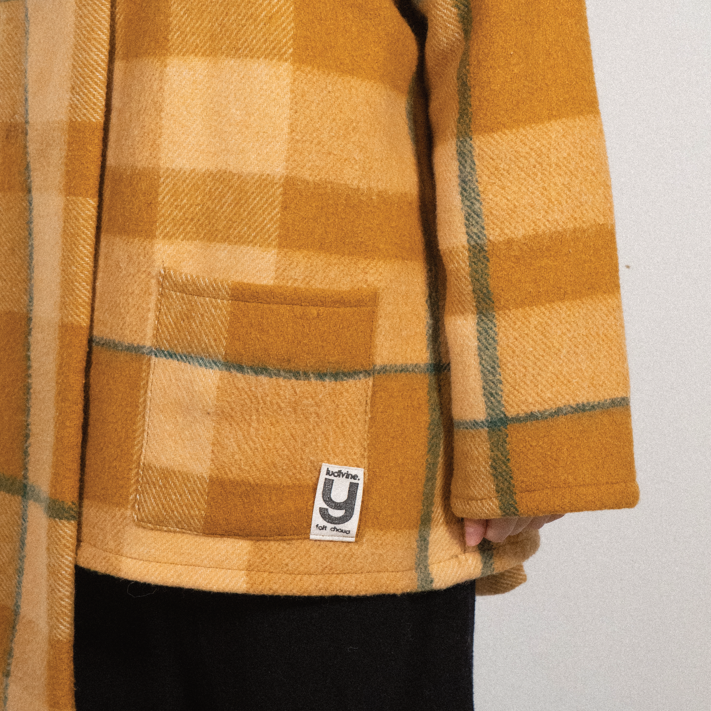 MANTEAU-PULL & ÉCHARPE - APPLE PIE