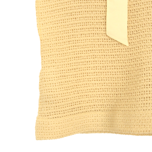 PULL SANS MANCHE ET FOULARD