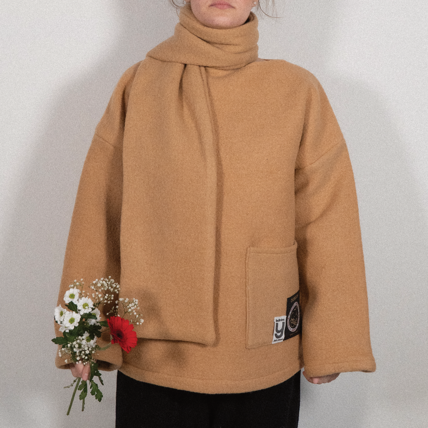 MANTEAU-PULL & ÉCHARPE - NOIX