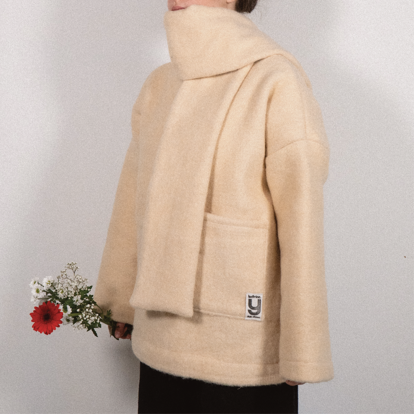 MANTEAU-PULL & ÉCHARPE - BEURRE N°1