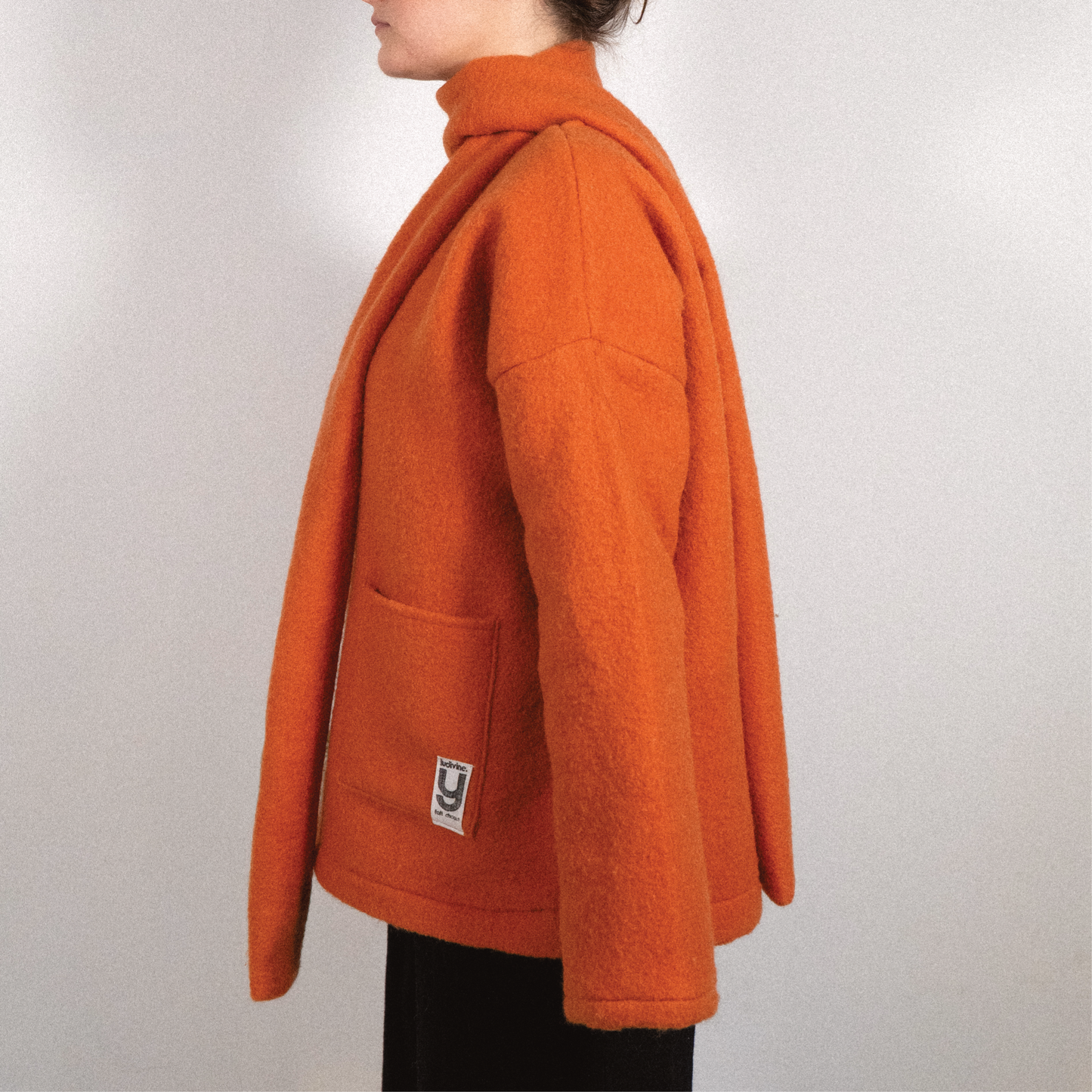 MANTEAU-PULL & ÉCHARPE - CAROTTE